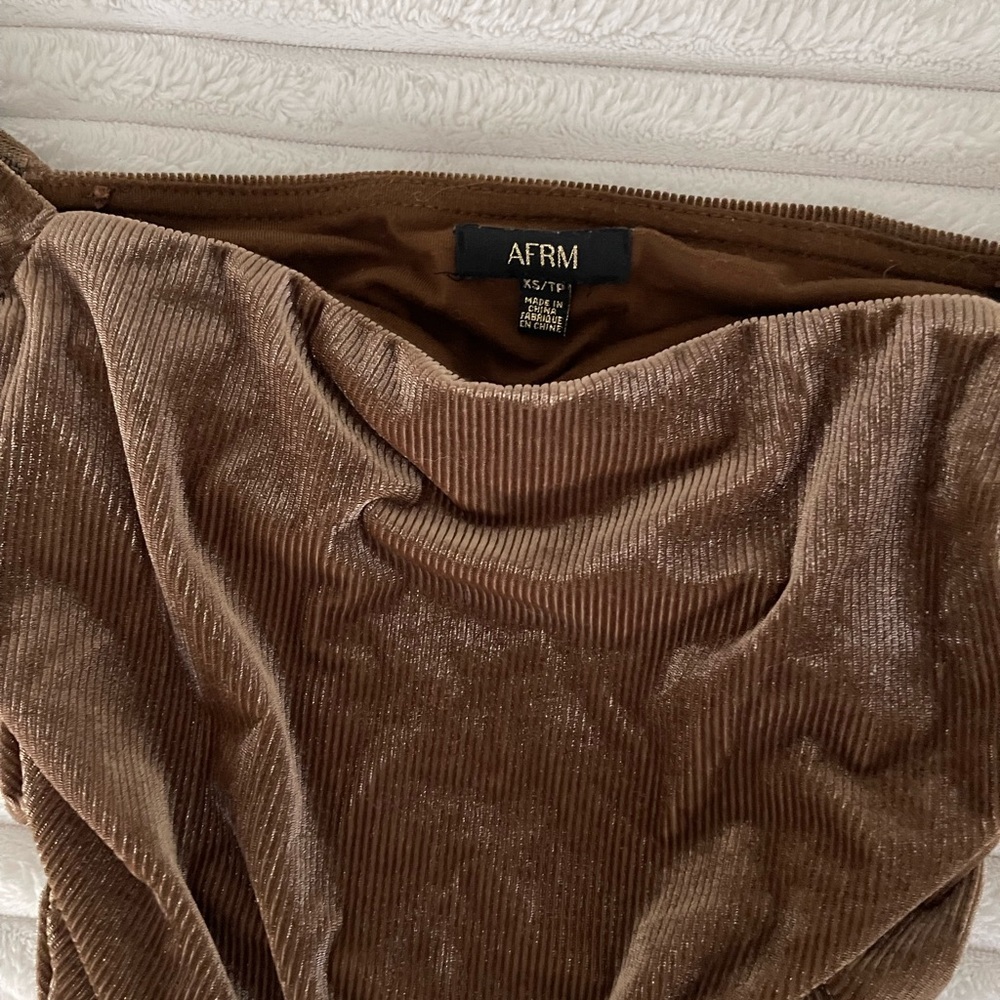 AFRM Jaxley Ribbed Velvet off the shoulder Top - Picture 3 of 4